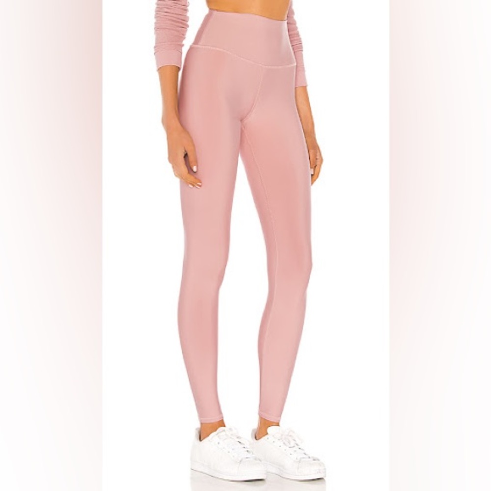 ALO Yoga Pink Blush Airlift Leggings